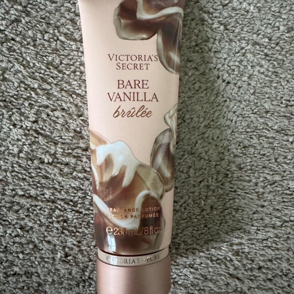 Victoria's Secret Bare Vanilla Brûlée Lotion - Pale Pink & Brown Swirl
